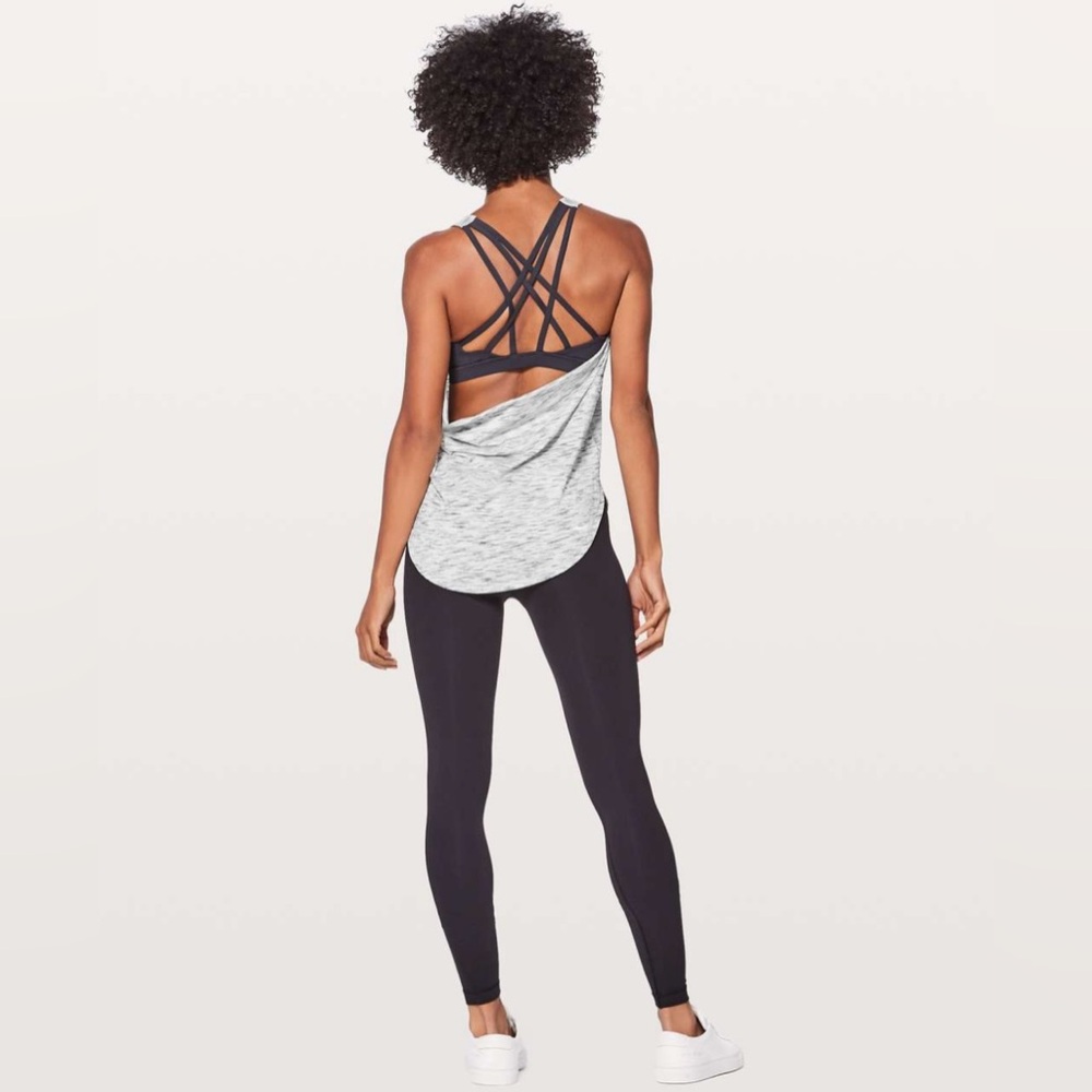 Lululemon🍋 Free To Be Serene Tank Tiger Space Dye Black White/Deep Coal Size 8